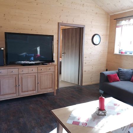 Ferienwohnung Am Roten Berg Peiting Esterno foto